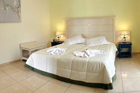 Theofilos Superior - 28