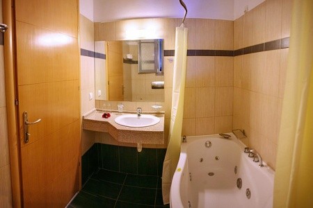 Theofilos Superior - 38