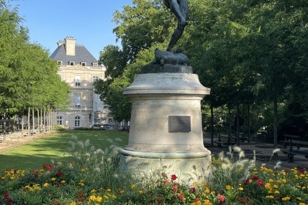 Tajemství Paříže a Versailles - 100