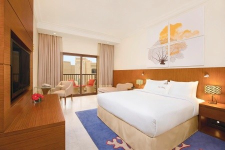 Spojené arabské emiráty Ras Al Khaimah Doubletree By Hilton & Spa Marjan Island 9 dňový pobyt Ultra All inclusive Letecky Letisko: Bratislava February 2026 (15/02/26-23/02/26)