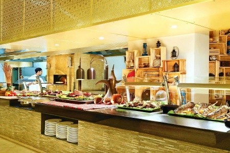 Spojené arabské emiráty Ras Al Khaimah Doubletree By Hilton & Spa Marjan Island 9 dňový pobyt Ultra All inclusive Letecky Letisko: Bratislava February 2026 (15/02/26-23/02/26)