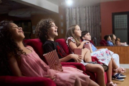 Spojené arabské emiráty Dubaj Golden Sands 5 dňový pobyt Raňajky Letecky Letisko: Praha March 2026 (21/03/26-25/03/26)