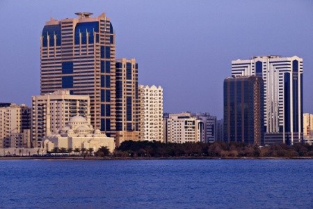 Corniche Sharjah (Ex. Hilton Sharjah) - 2