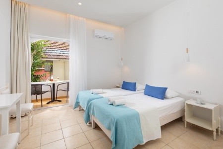Grécko Korfu Bella Vista - Apartmány A Studia 6 dňový pobyt Raňajky Letecky Letisko: Praha October 2026 (13/10/26-18/10/26)
