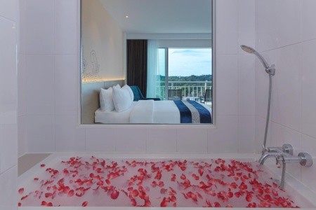 Thajsko Phuket Chanalai Flora Resort 10 dňový pobyt Raňajky Letecky Letisko: Viedeň November 2025 ( 6/11/25-15/11/25)