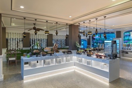 Thajsko Phuket Chanalai Flora Resort 10 dňový pobyt Raňajky Letecky Letisko: Viedeň November 2025 ( 6/11/25-15/11/25)