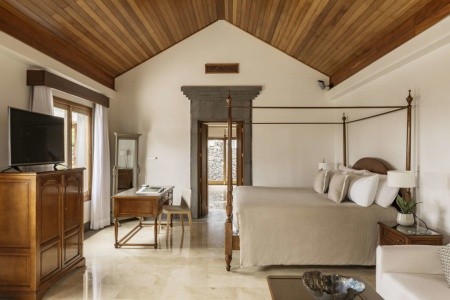 Kanárske ostrovy Lanzarote Gran Melia Salinas 8 dňový pobyt All Inclusive Letecky Letisko: Budapešť October 2025 ( 2/10/25- 9/10/25)