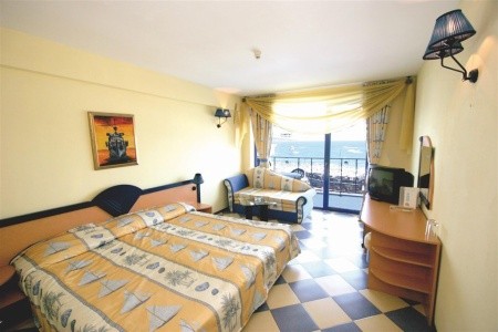 Bulharsko Slnečné Pobrežie Chaika Beach Resort 8 dňový pobyt All Inclusive Letecky Letisko: Bratislava August 2025 (16/08/25-23/08/25)