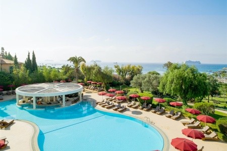 St. Raphael Resort - 5