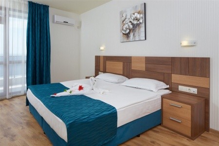 Bulharsko Sveti Vlas Paradise Beach Residence 15 dňový pobyt All Inclusive Letecky Letisko: Bratislava August 2026 ( 8/08/26-22/08/26)