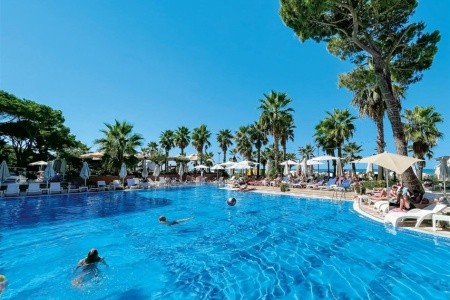 Albánie, Durrës, Fafa Premium, za <span>28.918</span> Kč