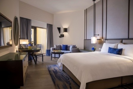 Spojené arabské emiráty Dubaj Amwaj Rotana Jumeirah Beach 14 dňový pobyt Raňajky Letecky Letisko: Praha June 2025 (20/06/25- 3/07/25)