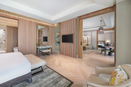 Spojené arabské emiráty Dubaj Mandarin Oriental Jumeira 9 dňový pobyt Raňajky Letecky Letisko: Praha June 2026 (12/06/26-20/06/26)