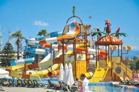 Port River Hotel & Spa - 4