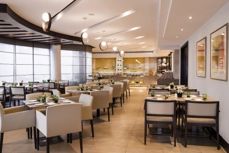 Spojené arabské emiráty Dubaj Jumeirah Rotana 15 dňový pobyt Raňajky Letecky Letisko: Praha January 2026 (15/01/26-29/01/26)