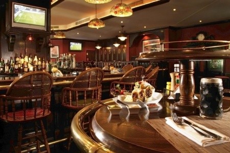 Spojené arabské emiráty Dubaj Jumeirah Rotana 15 dňový pobyt Raňajky Letecky Letisko: Praha January 2026 (15/01/26-29/01/26)