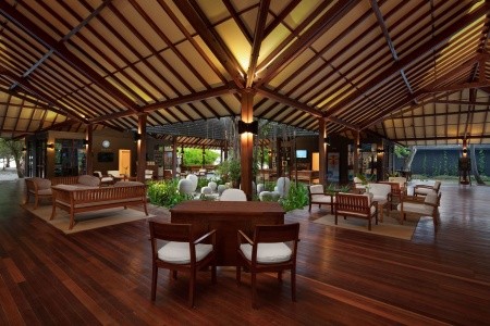 Maldivy  Adaaran Select Meedhupparu 8 dňový pobyt All Inclusive Letecky Letisko: Praha April 2026 (23/04/26-30/04/26)