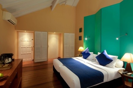 Maldivy  Adaaran Select Meedhupparu 8 dňový pobyt All Inclusive Letecky Letisko: Praha April 2026 (23/04/26-30/04/26)