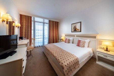 Royal Palace Helena Sands - 77