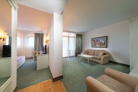 Bulharsko Slnečné Pobrežie Royal Palace Helena Park 8 dňový pobyt Polpenzia Letecky Letisko: Bratislava August 2026 (11/08/26-18/08/26)