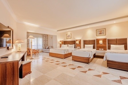 Egypt Hurghada Continental Resort Hurghada 15 dňový pobyt Ultra All inclusive Letecky Letisko: Košice July 2026 (26/07/26- 9/08/26)