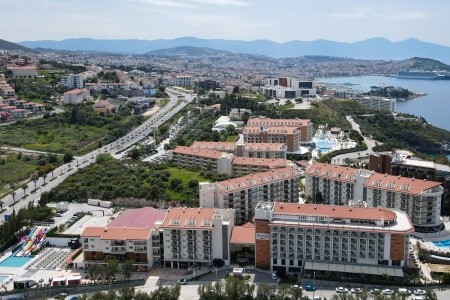 Ramada Hotel & Suites By Wyndham - 16