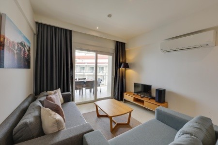 Ramada Hotel & Suites By Wyndham - 25