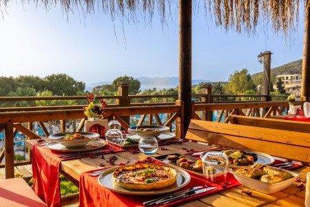 Ramada Resort Kusadasi & Golf - 18