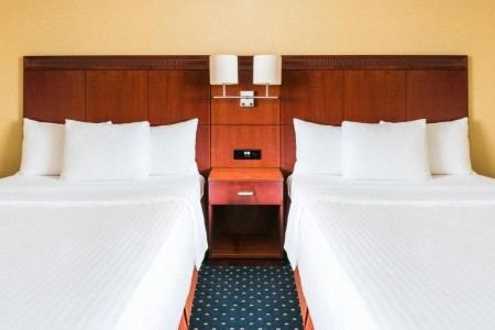 Courtyard Prague City - 12