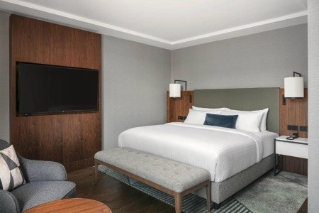 Česká republika Praha a okolie Marriott Hotel Prague 2 dňový pobyt Raňajky Vlastná November 2026 (10/11/26-11/11/26)