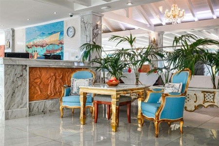 Cavomarina Beach - 8