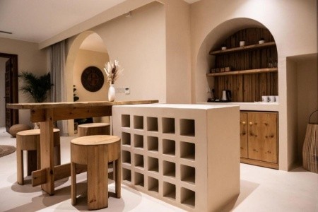 Spojené arabské emiráty Umm Al Quwain Umm Al Quwain Beach Hotel 5 dňový pobyt Raňajky Letecky Letisko: Praha May 2026 ( 3/05/26- 7/05/26)