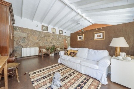 Kanárske ostrovy Gran Canaria Rural Las Calas (Vega De San Mateo) 11 dňový pobyt Raňajky Letecky Letisko: Viedeň July 2025 (11/07/25-21/07/25)