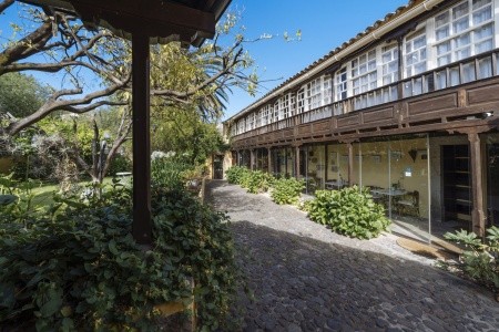 Kanárske ostrovy Gran Canaria Rural Las Calas (Vega De San Mateo) 11 dňový pobyt Raňajky Letecky Letisko: Viedeň July 2025 (11/07/25-21/07/25)