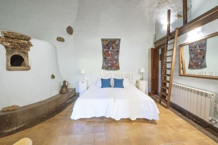 Kanárske ostrovy Gran Canaria Rural Las Calas (Vega De San Mateo) 11 dňový pobyt Raňajky Letecky Letisko: Viedeň July 2025 (11/07/25-21/07/25)