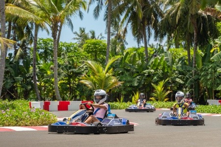 Maldivy  Kandima Maldives 14 dňový pobyt Polpenzia s nápojmi Letecky Letisko: Viedeň June 2025 (25/06/25- 8/07/25)