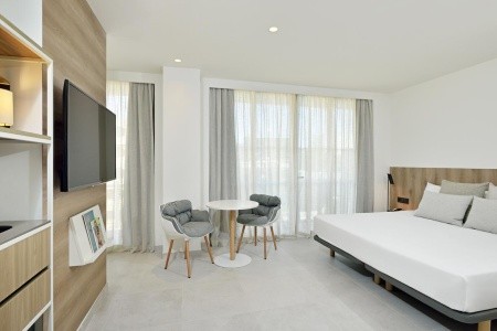 Innside Calvia Beach - 8