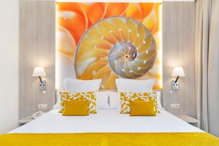 Sumus Stella & Spa (Pineda De Mar) - 13