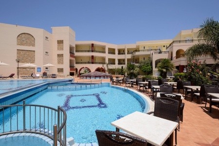 Grécko Kréta Vantaris Palace 5 dňový pobyt Polpenzia Letecky Letisko: Praha May 2026 (31/05/26- 4/06/26)