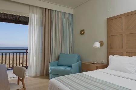 Pilot Beach Resort - 25