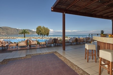 Pilot Beach Resort - 39