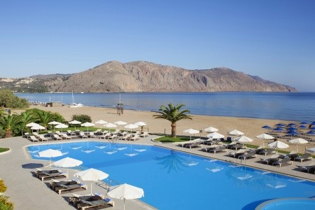 Pilot Beach Resort - 41