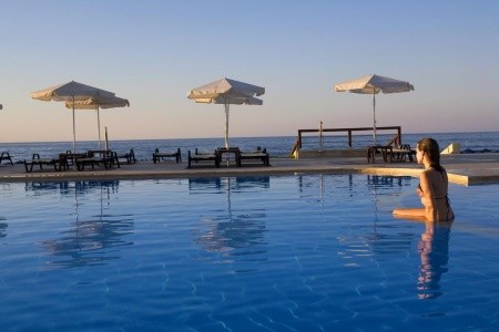 Pilot Beach Resort - 48