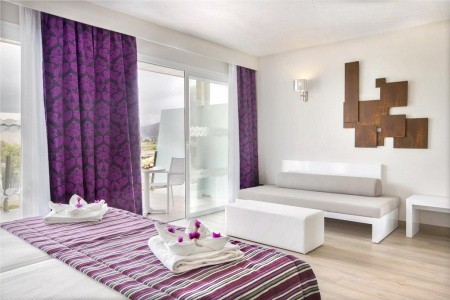 Španielsko Mallorca Playa De Muro Suites 5 dňový pobyt Raňajky Letecky Letisko: Praha July 2026 ( 8/07/26-12/07/26)