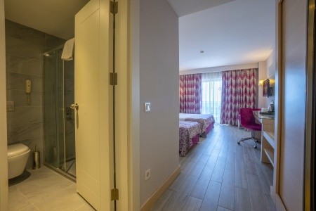 Turecko Turecká riviéra Sunmelia Beach Resort 9 dňový pobyt Ultra All inclusive Letecky Letisko: Viedeň September 2025 (25/09/25- 3/10/25)