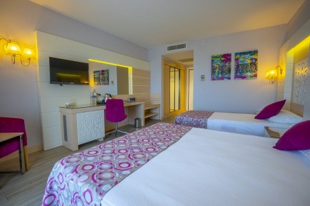 Turecko Turecká riviéra Sunmelia Beach Resort 9 dňový pobyt Ultra All inclusive Letecky Letisko: Viedeň September 2025 (25/09/25- 3/10/25)