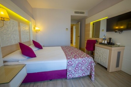 Turecko Turecká riviéra Sunmelia Beach Resort 9 dňový pobyt Ultra All inclusive Letecky Letisko: Viedeň September 2025 (25/09/25- 3/10/25)