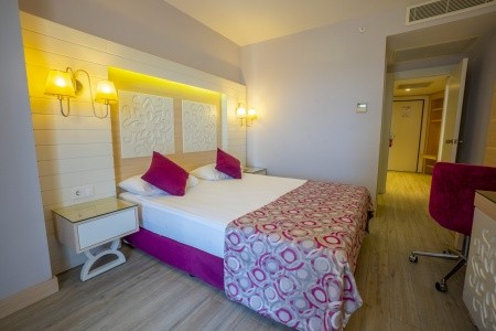 Turecko Turecká riviéra Sunmelia Beach Resort 9 dňový pobyt Ultra All inclusive Letecky Letisko: Viedeň September 2025 (25/09/25- 3/10/25)