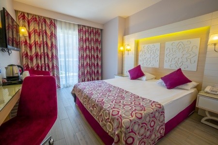 Turecko Turecká riviéra Sunmelia Beach Resort 9 dňový pobyt Ultra All inclusive Letecky Letisko: Viedeň September 2025 (25/09/25- 3/10/25)