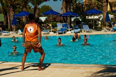 Blue Horizon Beach Resort - 25